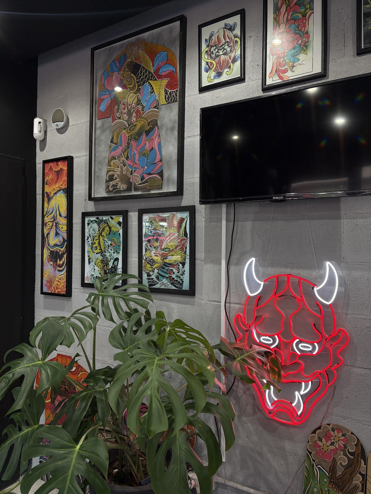 Interior del estudio Dealer House Tattoo